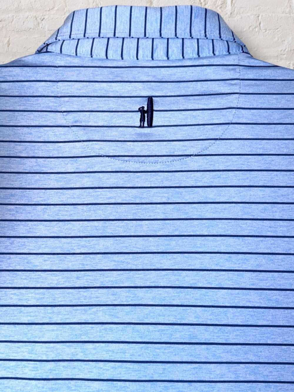 Johnnie-O Newton Polo Shirt Mens XL Malibu Lake Blue Stripe Performance Golf